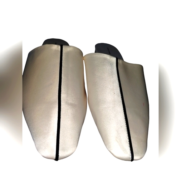 ZARA Point toes Opened flats Sz 38 - Picture 1 of 10